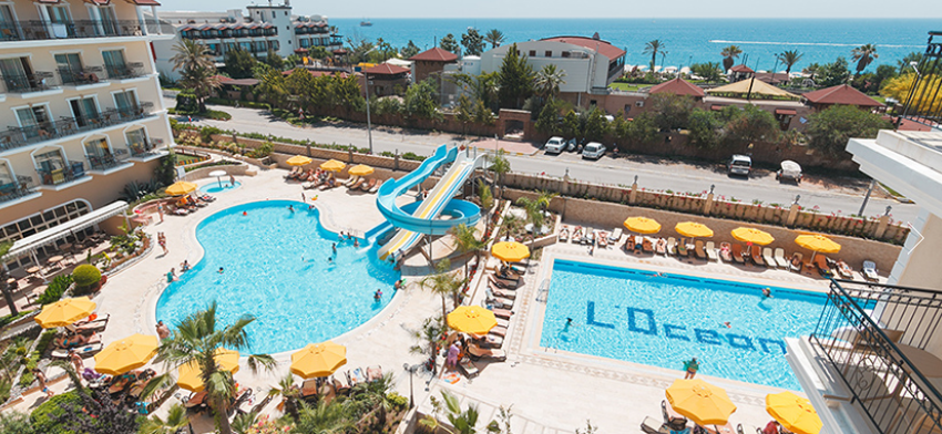L'Oceanica Beach Resort